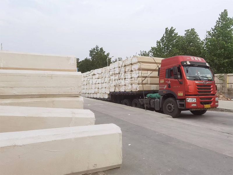 聚苯乙烯内膜板